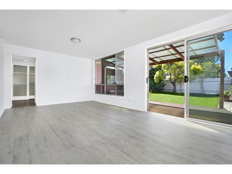 22 Lorking Street, Bellambi NSW 2518