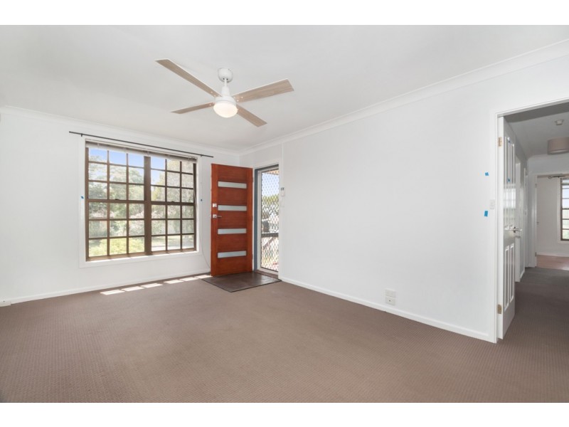 10 Glenora Place, Koonawarra NSW 2530