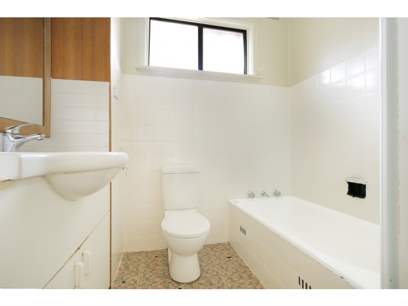 21 Birch Crescent, East Corrimal NSW 2518