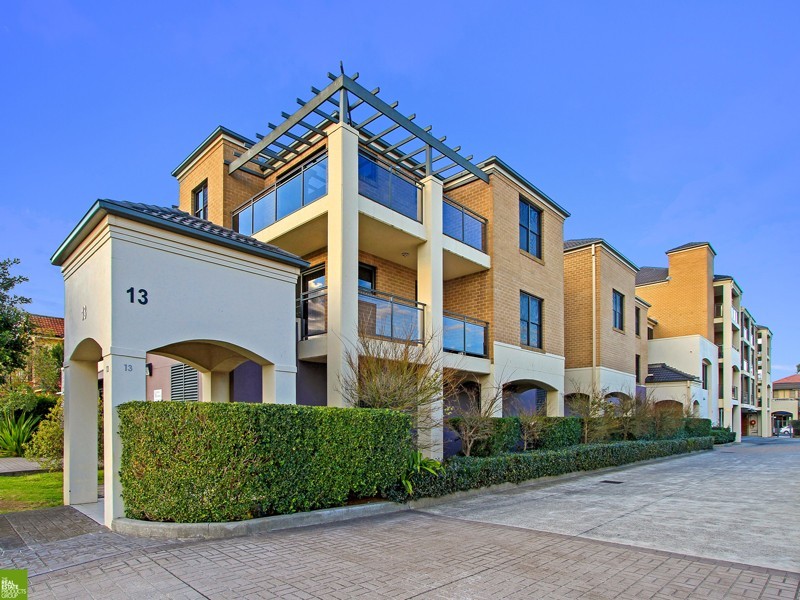 17/13 Cambridge Avenue, Fairy Meadow NSW 2519