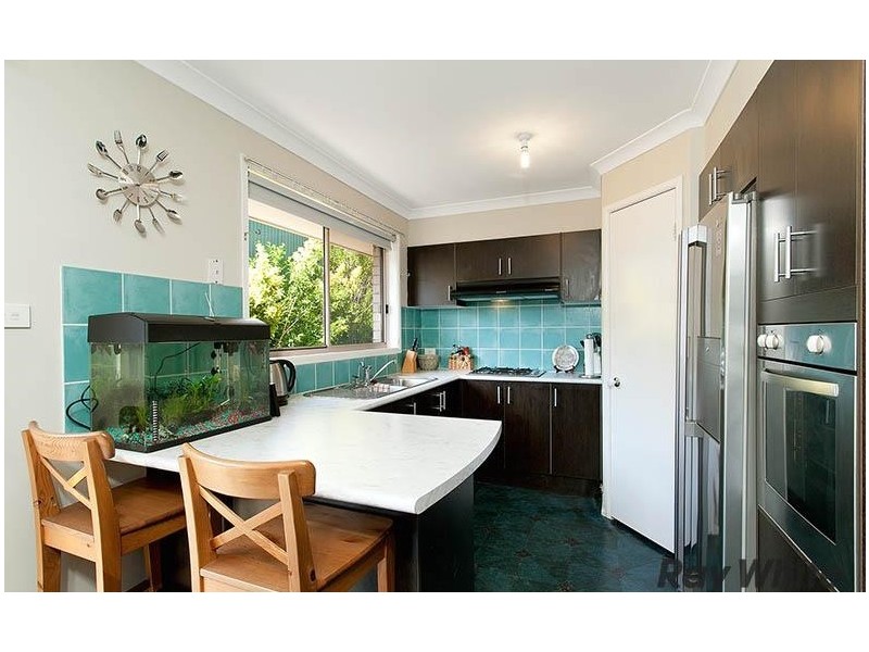 102 Fisher Street, Oak Flats NSW 2529