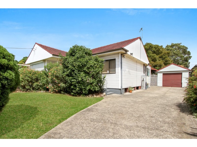 38 Terry Street, Albion Park NSW 2527
