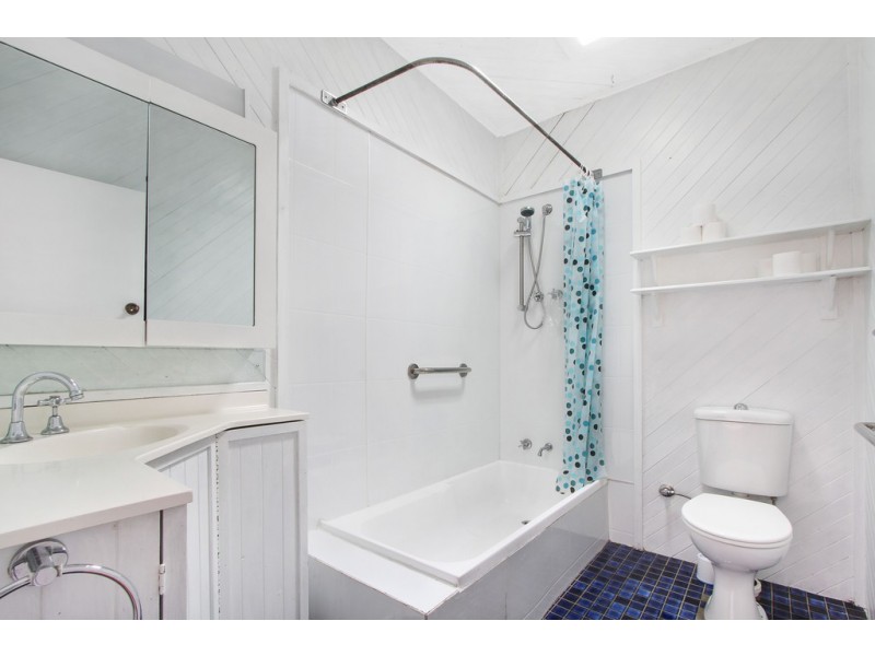 38 Terry Street, Albion Park NSW 2527