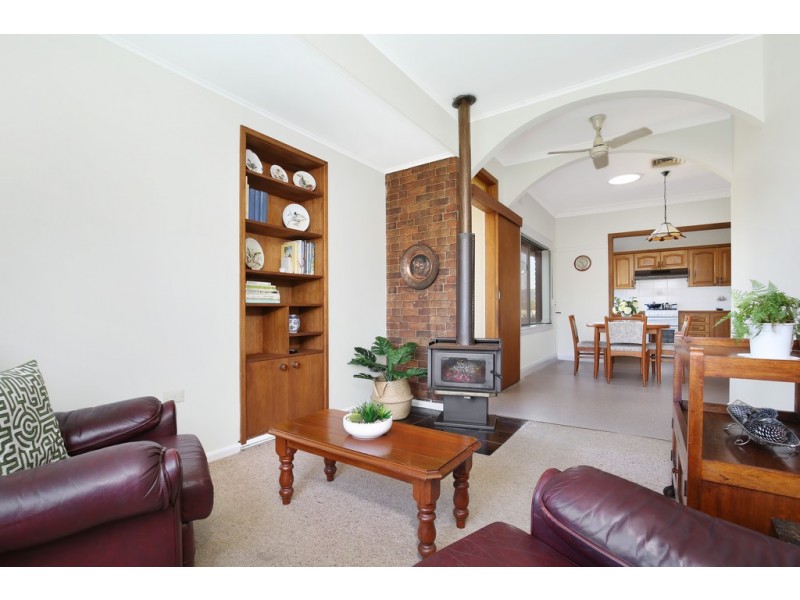 157 Farmborough Road, Farmborough Heights NSW 2526