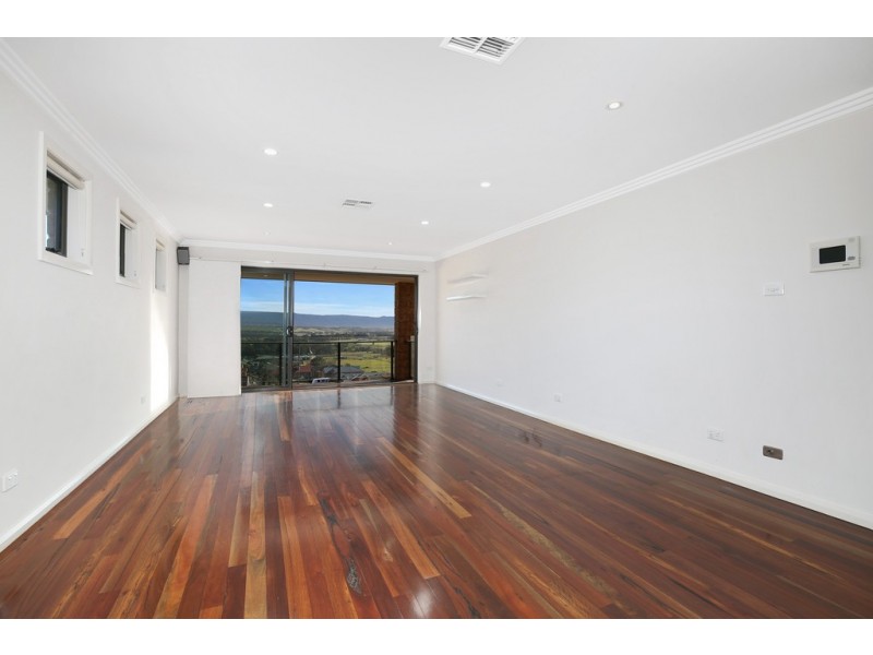 42 Shannon Drive, Albion Park NSW 2527