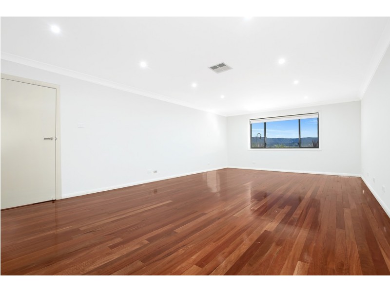 42 Shannon Drive, Albion Park NSW 2527