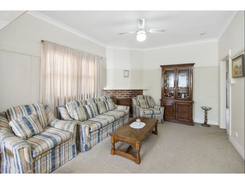 11 Beatson Street, Wollongong NSW 2500
