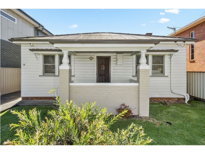 11 Beatson Street, Wollongong NSW 2500