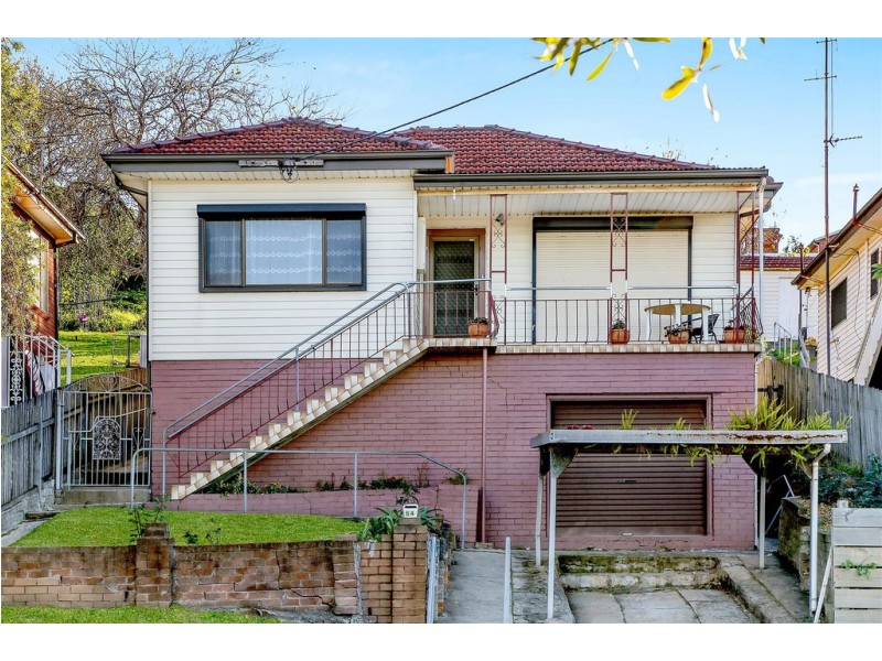 64 Lake Avenue, Cringila NSW 2502