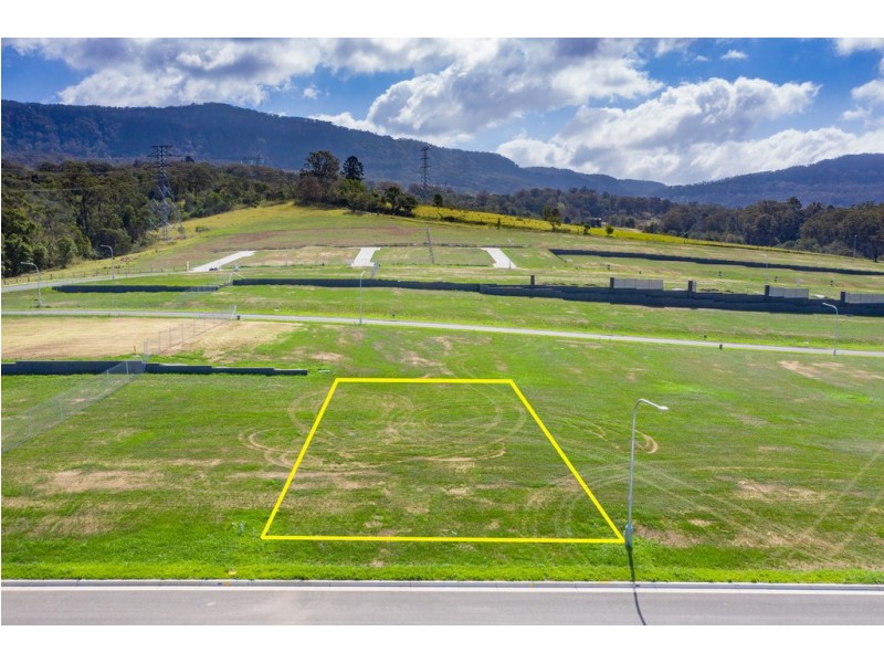 34 Sapphire Road, Kembla Grange NSW 2526
