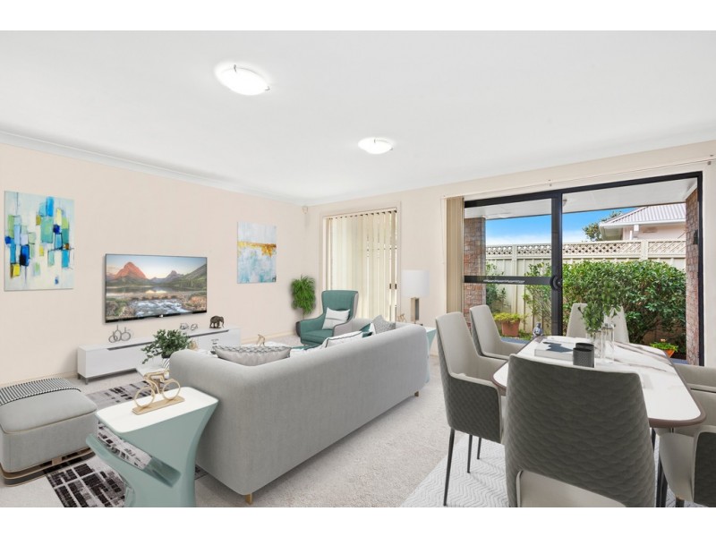 2/40 Hurt Parade, Unanderra NSW 2526