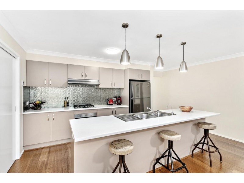 13 Peninsula Avenue, Haywards Bay NSW 2530