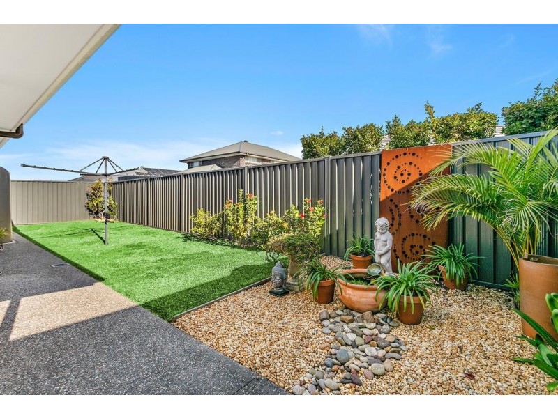 13 Peninsula Avenue, Haywards Bay NSW 2530