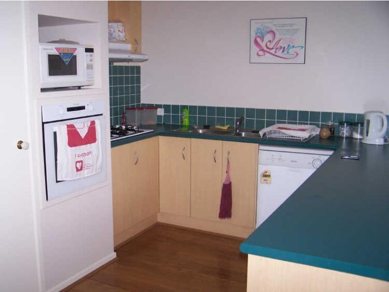 5 Herriott Crescent, Horsley NSW 2530