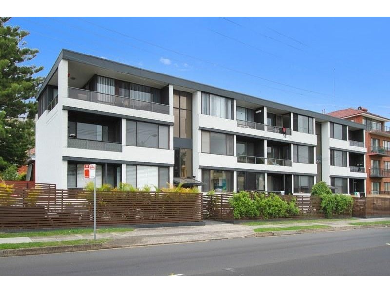 2/2 Church Street, Wollongong NSW 2500
