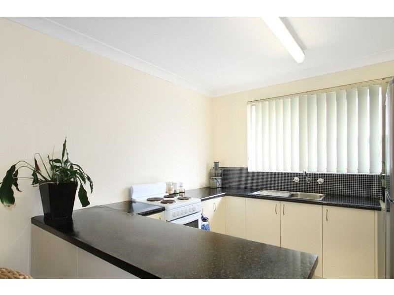 6/30 The Avenue, Corrimal NSW 2518