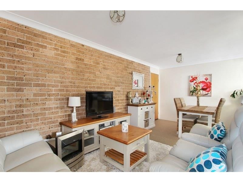 6/30 The Avenue, Corrimal NSW 2518