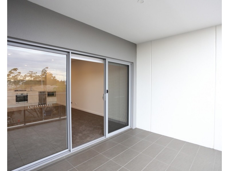 205/1 Evelyn Court, Shellharbour City Centre NSW 2529