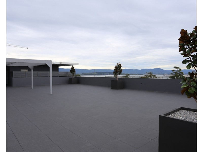 205/1 Evelyn Court, Shellharbour City Centre NSW 2529