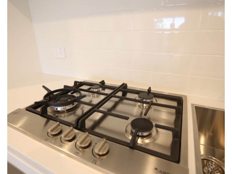 205/1 Evelyn Court, Shellharbour City Centre NSW 2529