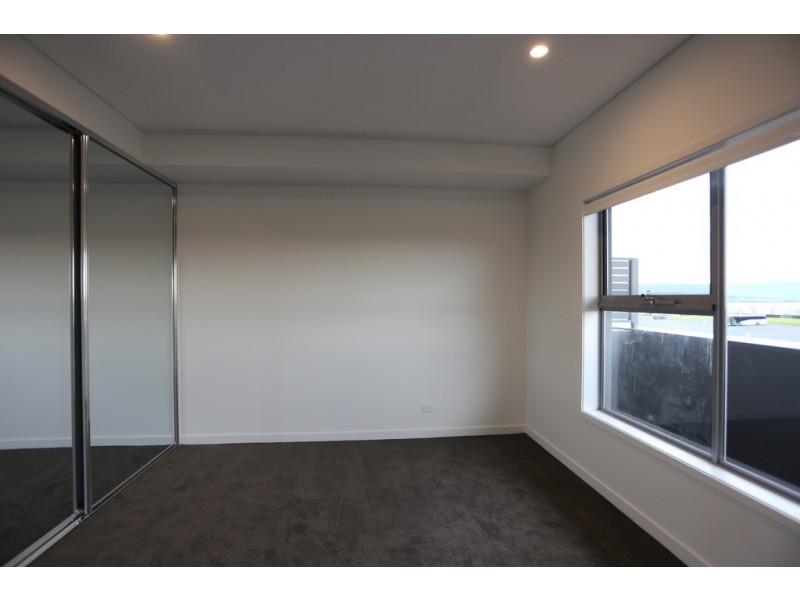 404/1 Evelyn Court, Shellharbour City Centre NSW 2529