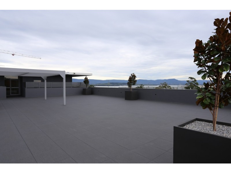 404/1 Evelyn Court, Shellharbour City Centre NSW 2529