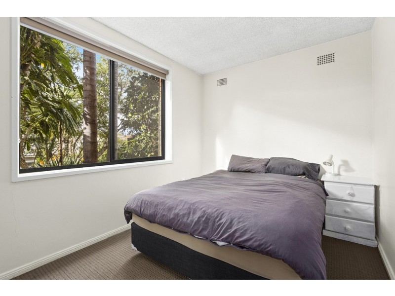 4/68 Yellagong Street, West Wollongong NSW 2500