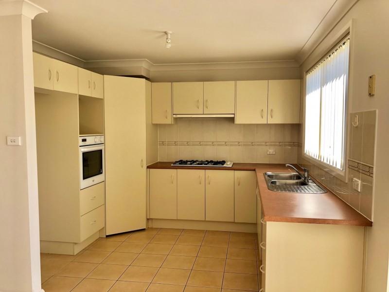 1/26 Seymour Drive, Flinders NSW 2529