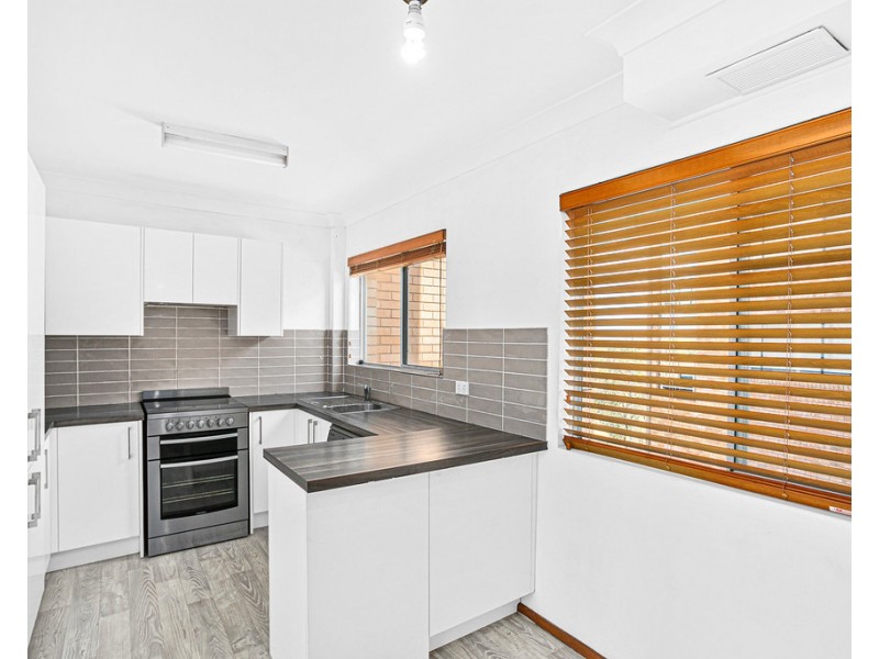 3/9 Surfside Drive, Port Kembla NSW 2505