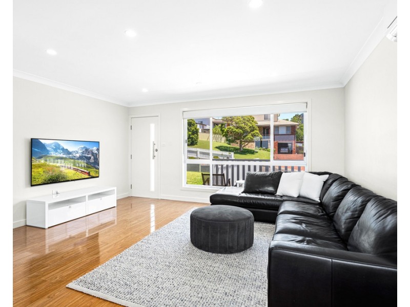 1 Beveles Avenue, Unanderra NSW 2526
