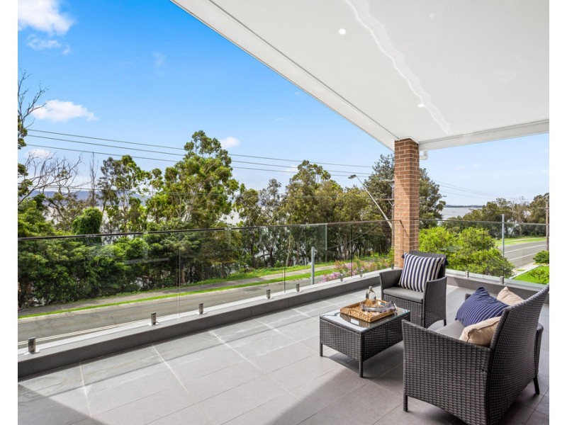 265 Reddall Parade, Mount Warrigal NSW 2528