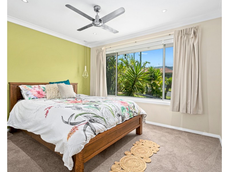 11 Branch Avenue, Figtree NSW 2525