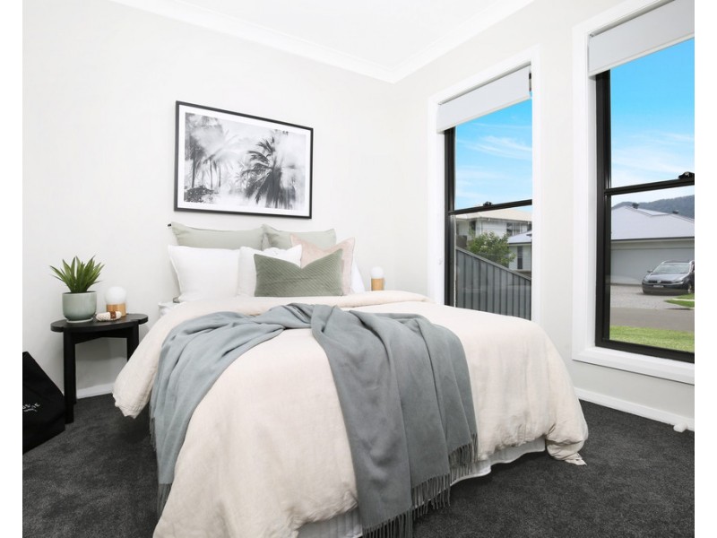 24 Saddleback Crescent, Kembla Grange NSW 2526