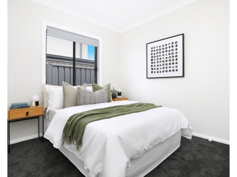 24 Saddleback Crescent, Kembla Grange NSW 2526