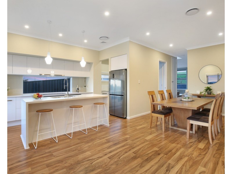 42 Lockheed Hudson Drive, Horsley NSW 2530