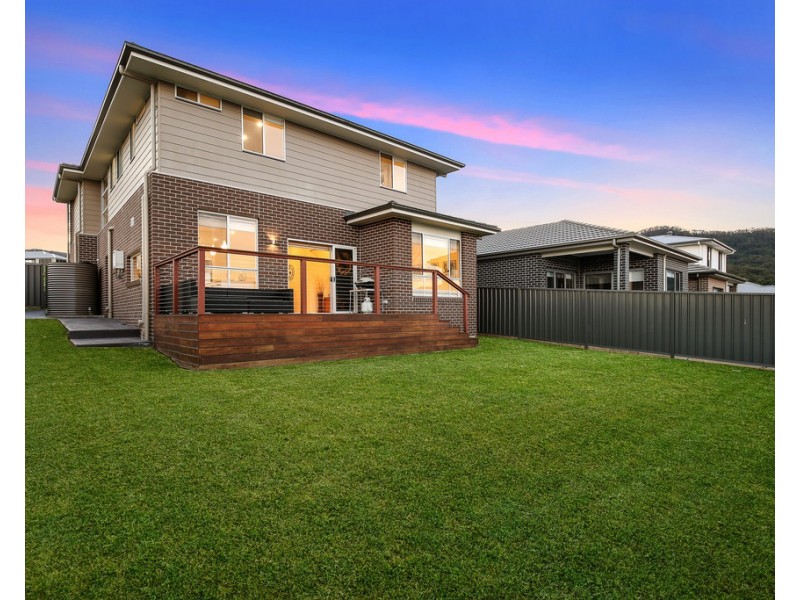 42 Lockheed Hudson Drive, Horsley NSW 2530