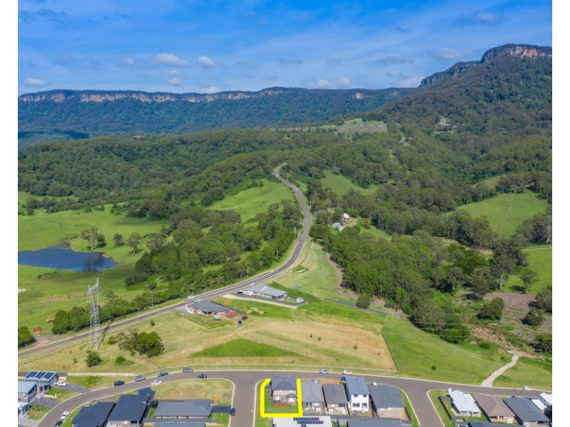 42 Lockheed Hudson Drive, Horsley NSW 2530