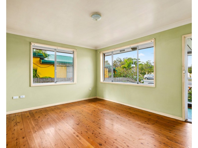300 Windang Road, Windang NSW 2528