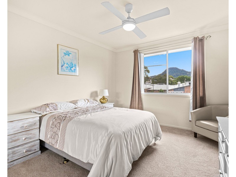 15/4A Tallegalla Street, Unanderra NSW 2526