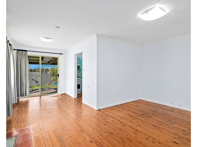 22 Graham Street, Unanderra NSW 2526