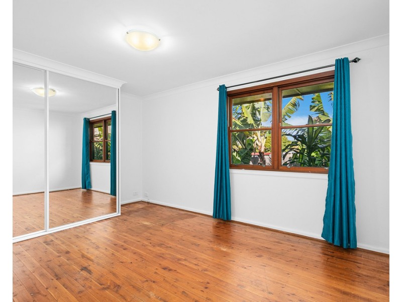 22 Graham Street, Unanderra NSW 2526