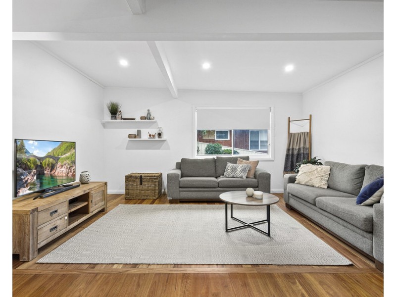 48 Dumfries Avenue, Mount Ousley NSW 2519