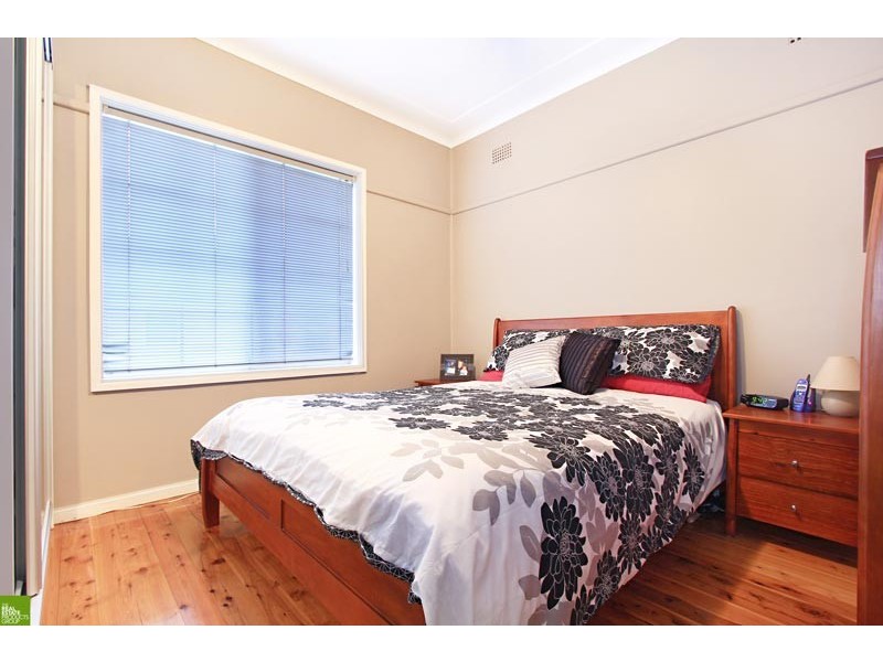 52 Nolan Street, Berkeley NSW 2506