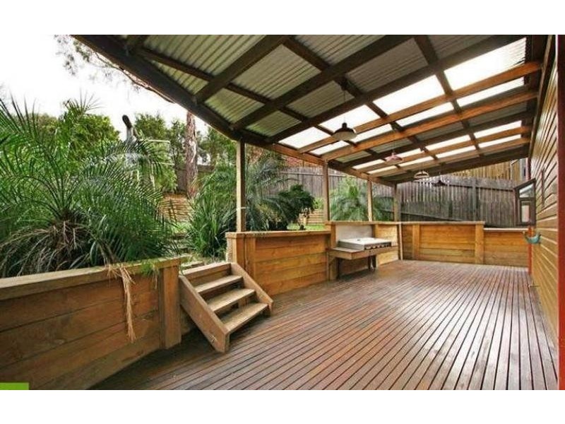 77 Waples Road, Farmborough Heights NSW 2526