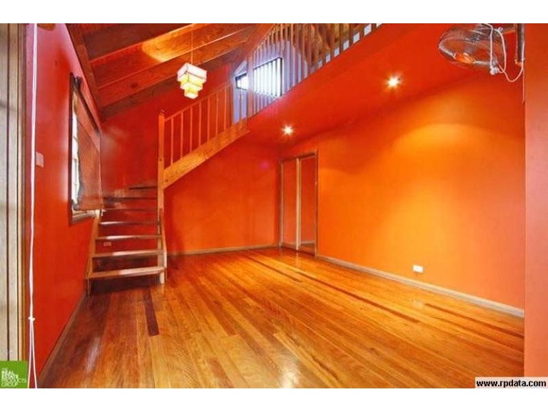 77 Waples Road, Farmborough Heights NSW 2526