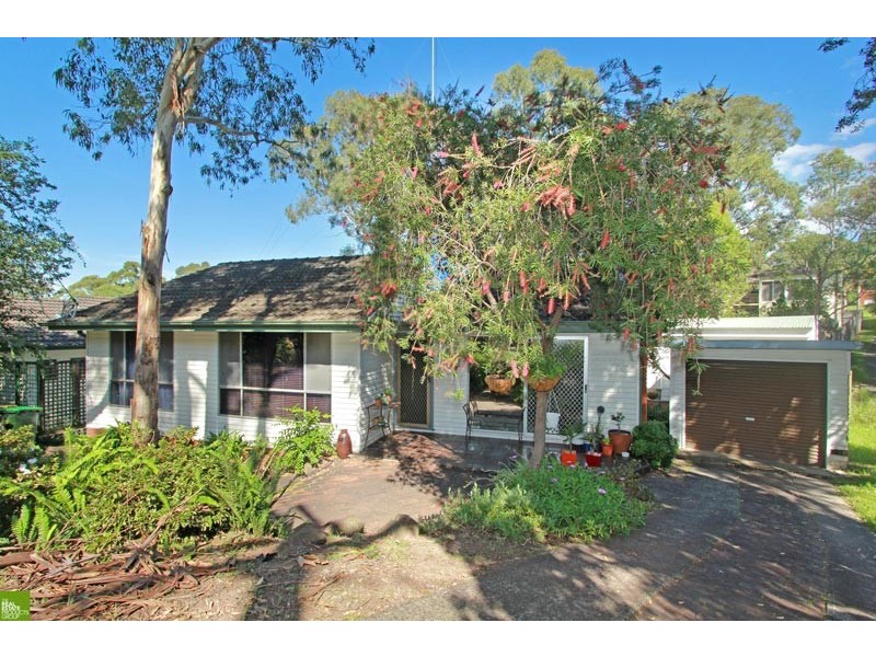 29 Bristol Pde, Farmborough Heights NSW 2526