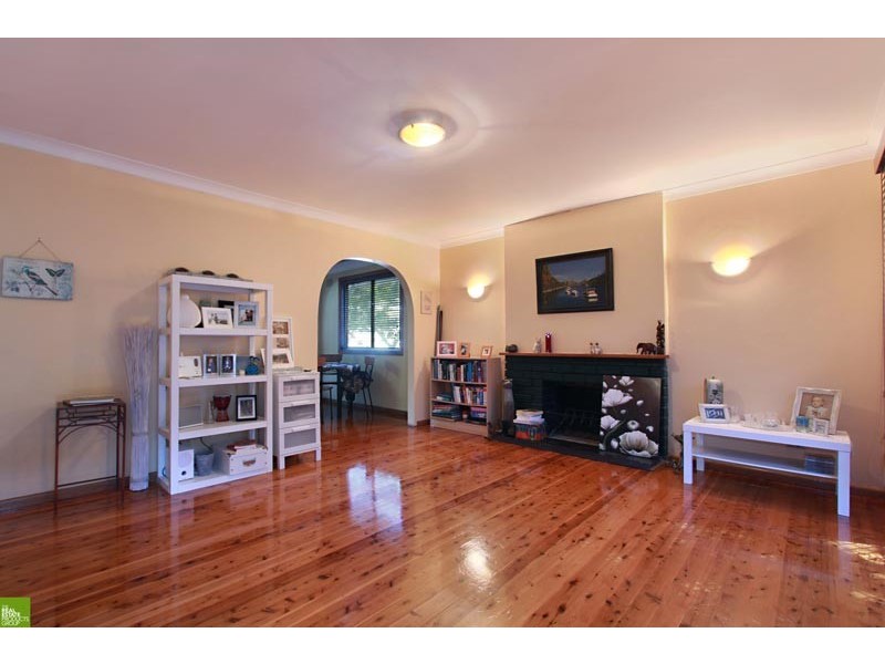 29 Bristol Pde, Farmborough Heights NSW 2526