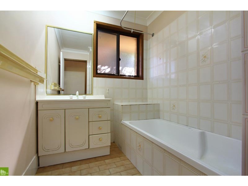 12 Toolangi Close, Cordeaux Heights NSW 2526