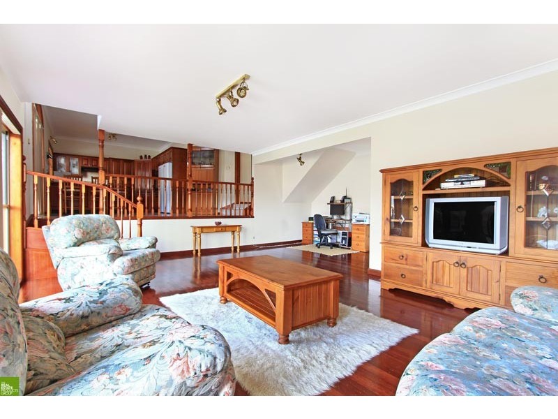 74 Coachwood Drive, Cordeaux Heights NSW 2526