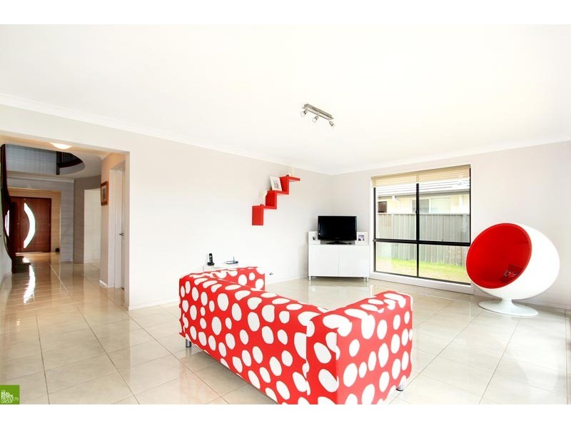 4 Haywards Bay Drive, Haywards Bay NSW 2530